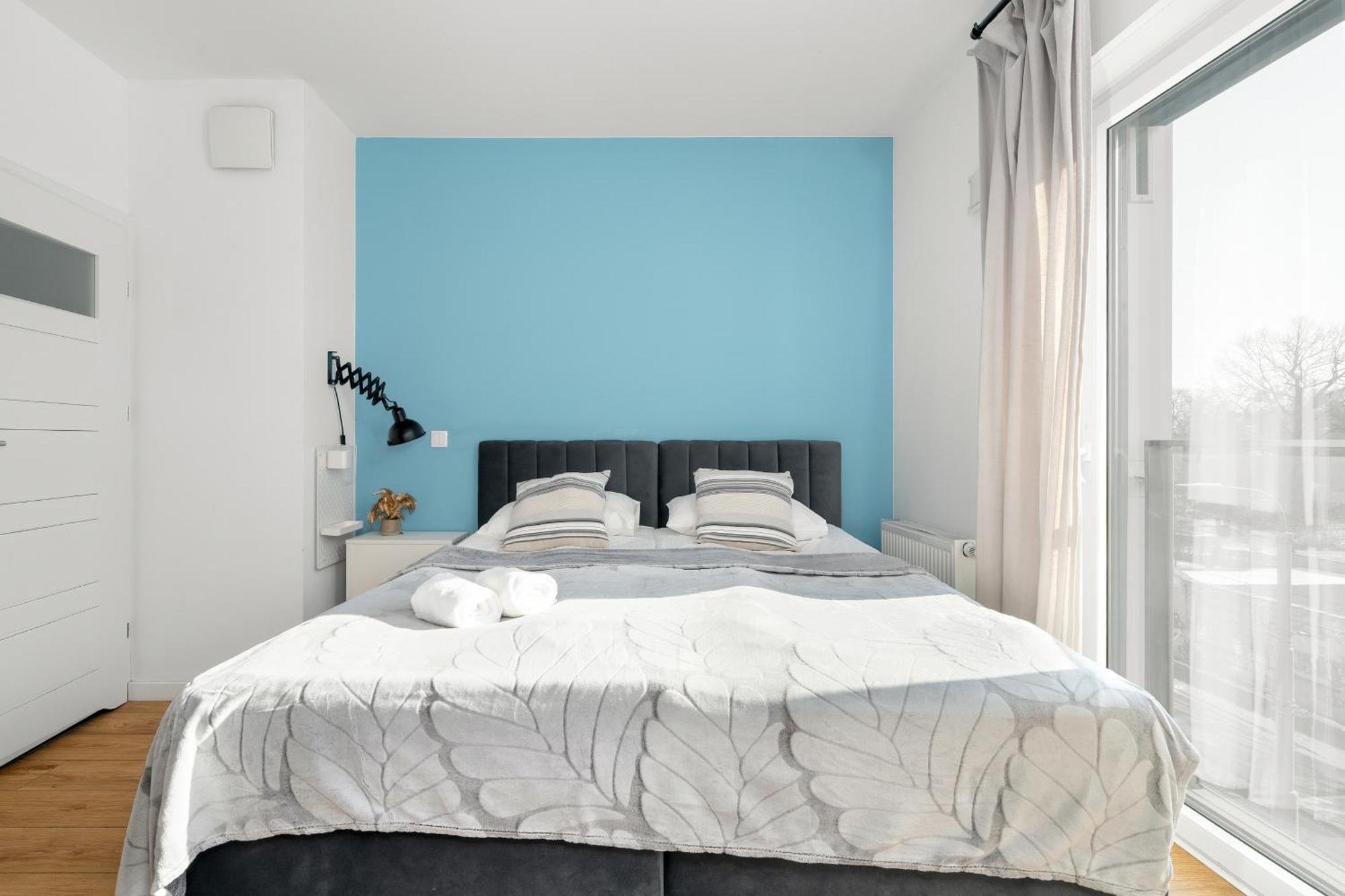 Klimatyczne I Nowoczesne Studio Very Berry W Poznaniu By Noclegi Renters Buitenkant foto
