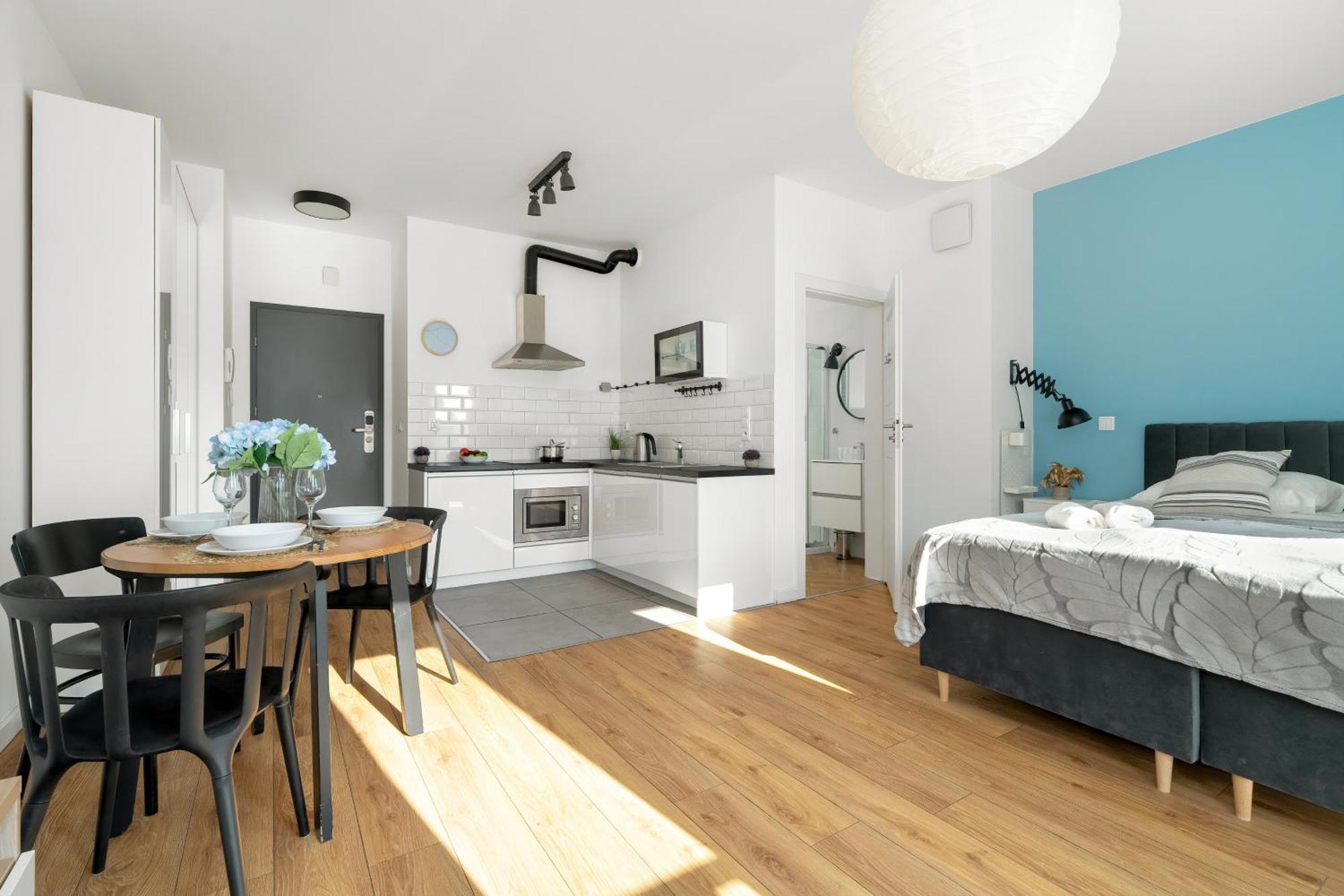 Klimatyczne I Nowoczesne Studio Very Berry W Poznaniu By Noclegi Renters Buitenkant foto